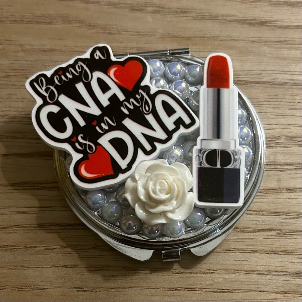 New Compact Mirror